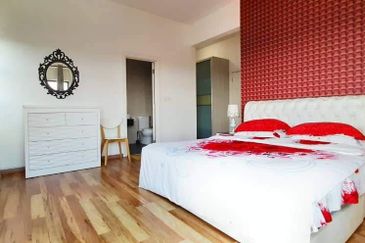 Ujana Executive Apartment