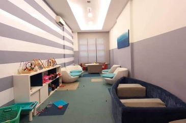 Ujana Executive Apartment