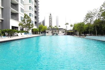 Ujana Executive Apartment