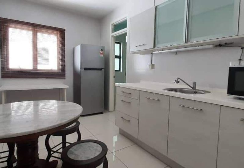 Ujana Executive Apartment