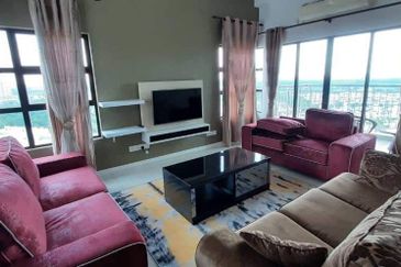 Ujana Executive Apartment