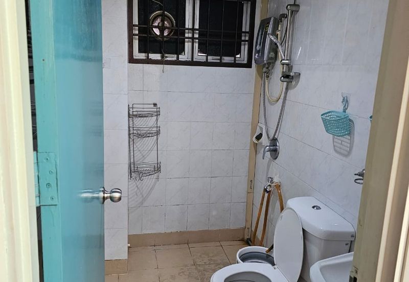 Prima Regency (Dorchester Court)