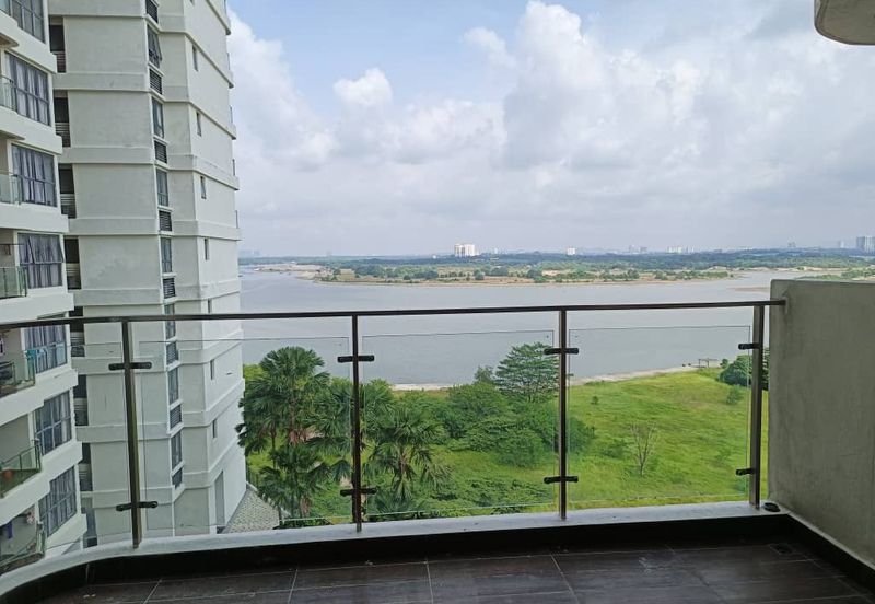 Royal Strand @ Country Garden Danga Bay