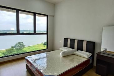 Royal Strand @ Country Garden Danga Bay