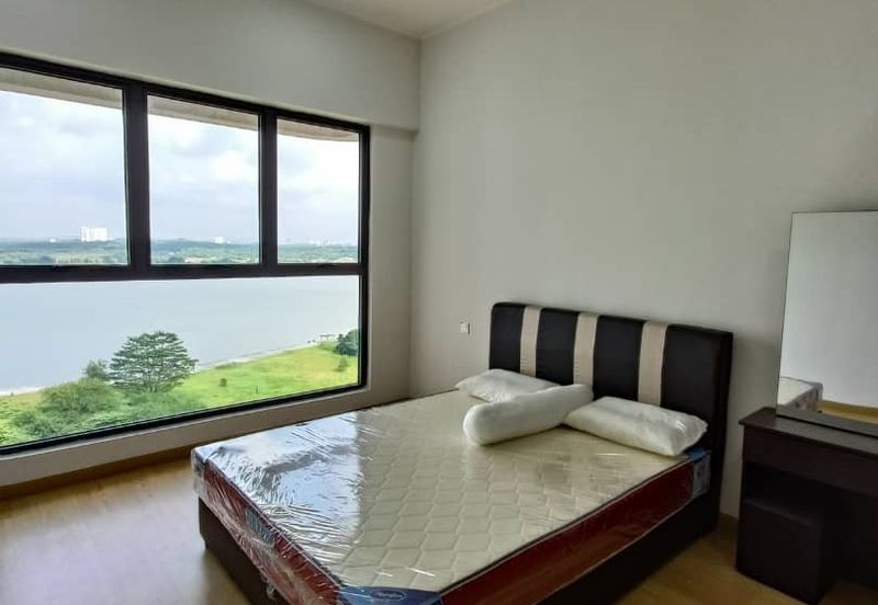 Royal Strand @ Country Garden Danga Bay