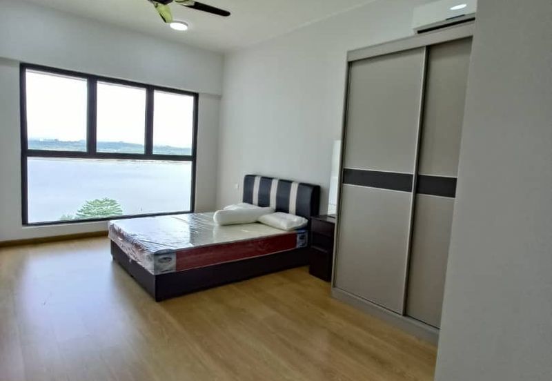 Royal Strand @ Country Garden Danga Bay