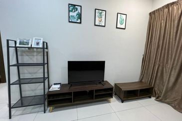 Baypoint @ Country Garden Danga Bay