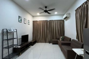 Baypoint @ Country Garden Danga Bay