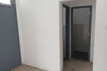 Taman Bestari Perdana Shoplot for rent