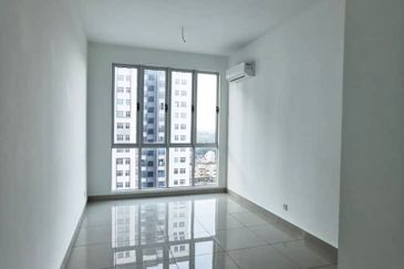 Meridin Bayvue Apartment