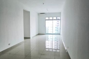 Meridin Bayvue Apartment