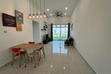 D'Suites , Akasia Horizon