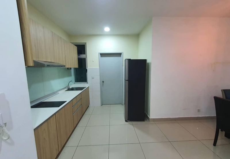 Meridin Bayvue Apartment