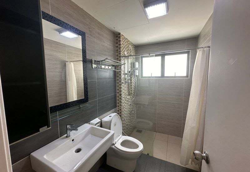 Ujana Executive Apartment