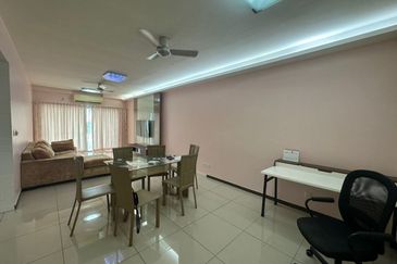 Ujana Executive Apartment