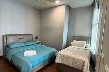 Somerset Puteri Harbour