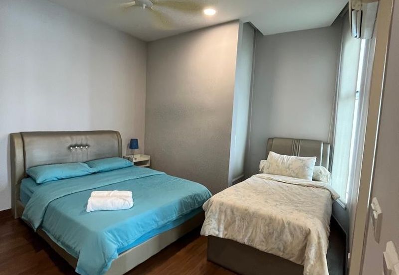 Somerset Puteri Harbour