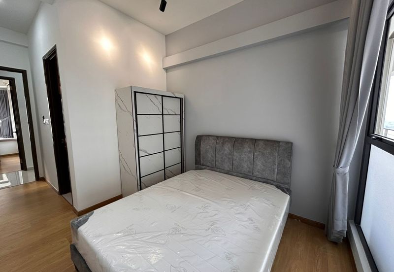 Baypoint @ Country Garden Danga Bay