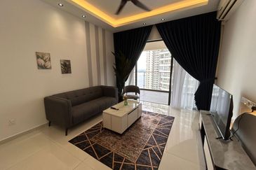 Baypoint @ Country Garden Danga Bay