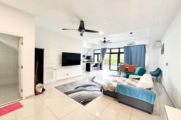 Sunway Citrine Lakehomes