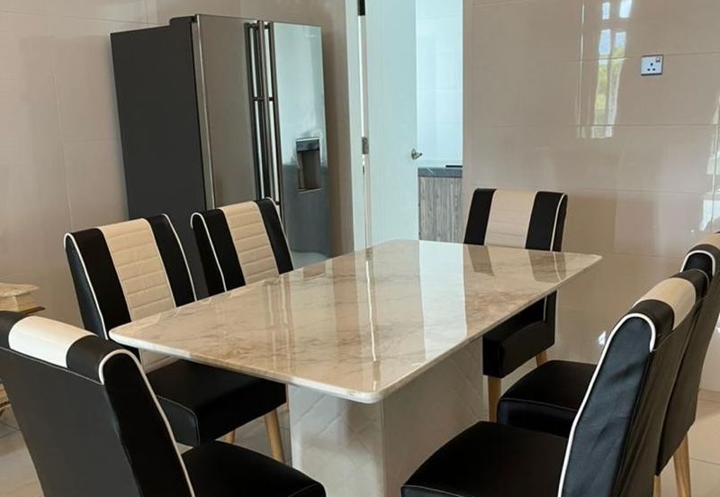 D'Suites , Akasia Horizon