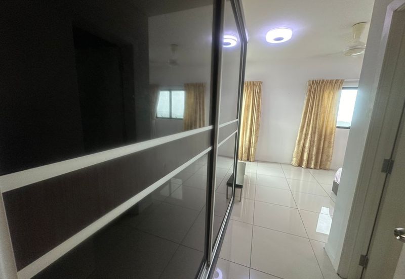 Ujana Executive Apartment