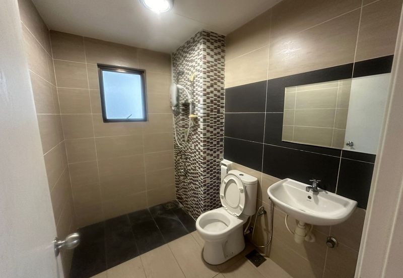 Ujana Executive Apartment