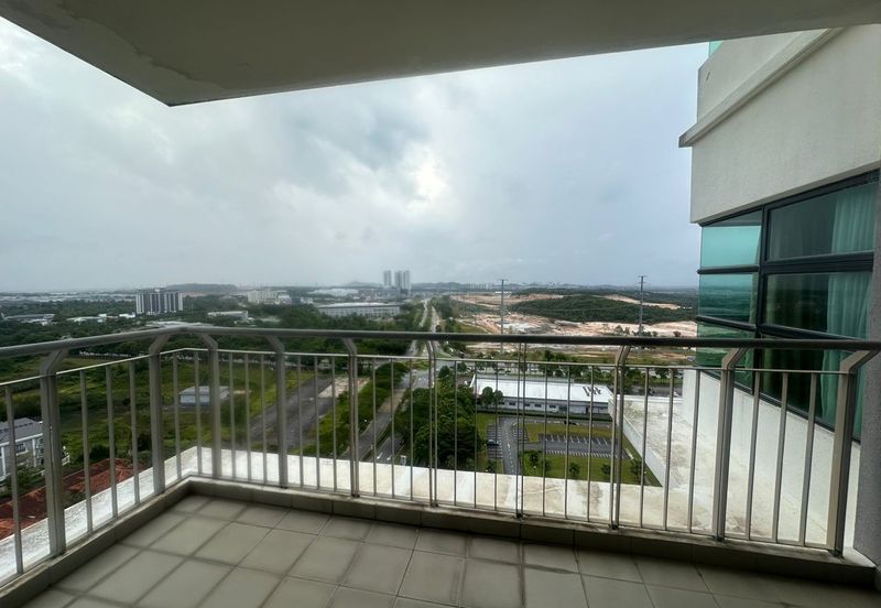 Ujana Executive Apartment