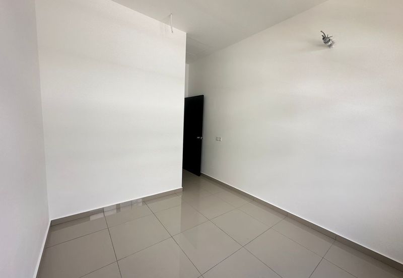 Tate Dalton @ Eco Botanic 2