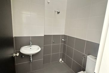 Tate Dalton @ Eco Botanic 2