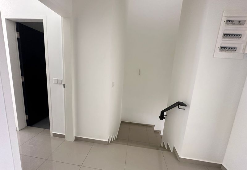 Tate Dalton @ Eco Botanic 2