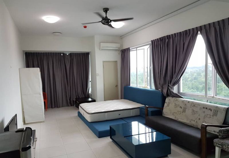 Akademik Suite @ Mount Austin