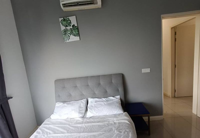 D\'Pristine @ Medini