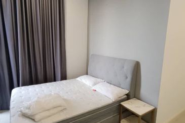 D\'Pristine @ Medini