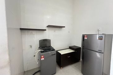 Bukit Indah Avenue 26 @ Villosa