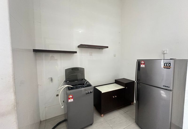 Bukit Indah Avenue 26 @ Villosa