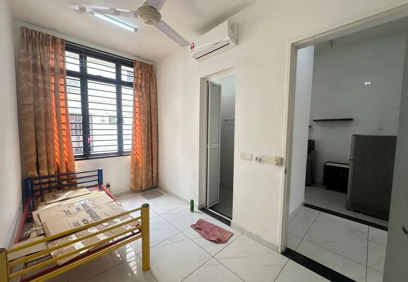 Bukit Indah Avenue 26 @ Villosa