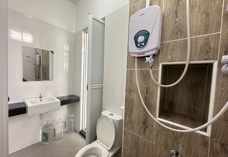 Bukit Indah Avenue 26 @ Villosa