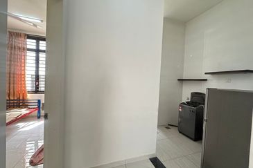 Bukit Indah Avenue 26 @ Villosa