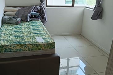 Ujana Executive Apartment