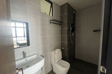 Twin Tower Residence