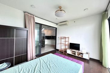 Almas @ Puteri Harbour