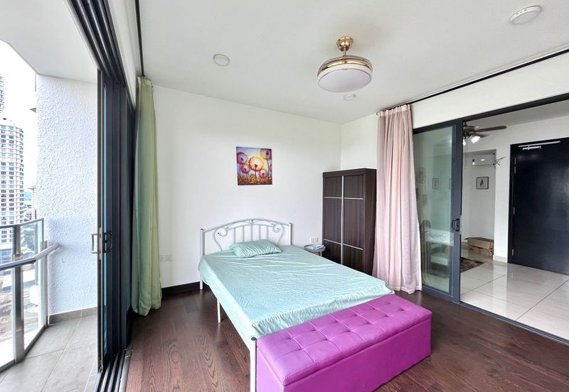 Almas @ Puteri Harbour