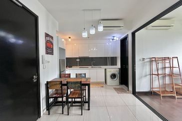 Almas @ Puteri Harbour