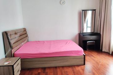 The Canal Garden South, Horizon Hills