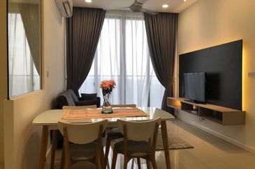 D\'Pristine @ Medini