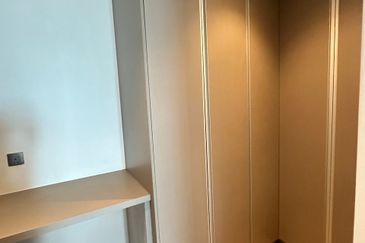 Puteri Cove Residences