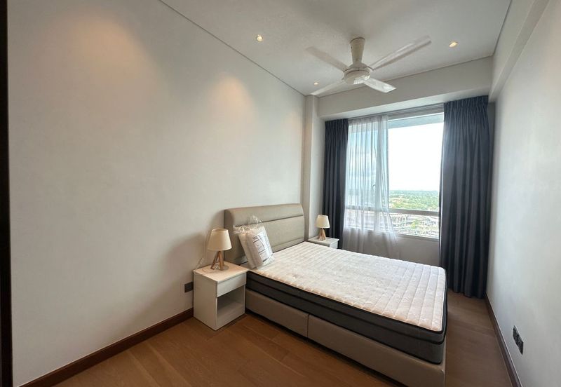 Puteri Cove Residences