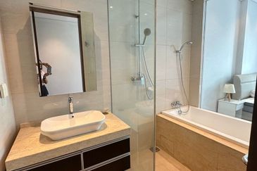 Puteri Cove Residences