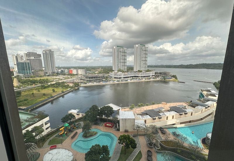 Puteri Cove Residences